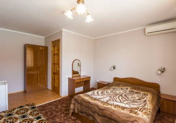 Трехместный номер Стандарт