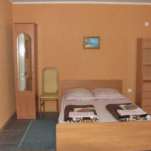 Трехместный номер люкс
